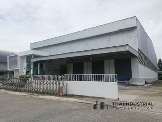 Almacén en alquiler y en venta en Bang Phli, Samut Prakan