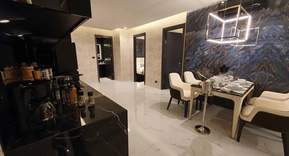 For sale 2 bed condo in South Pattaya, Pattaya