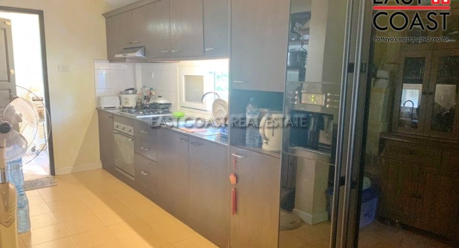 À vendre 2 chambres maison à Bang Lamung, Chonburi