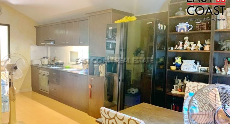 À vendre 2 chambres maison à Bang Lamung, Chonburi