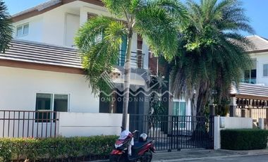 For rent and for sale 4 bed house in Bang Lamung, Chonburi