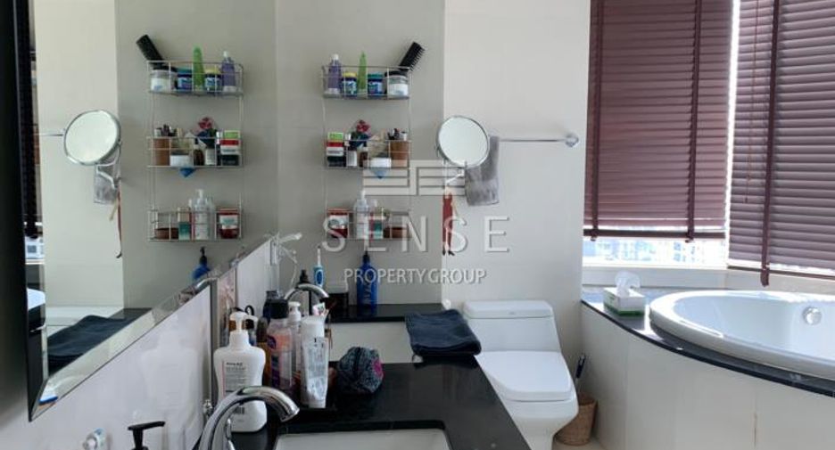 ขาย 3 ห้องนอน คอนโด ใน วัฒนา, กรุงเทพฯ