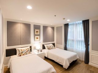 For sale 5 Beds condo in Huai Khwang, Bangkok