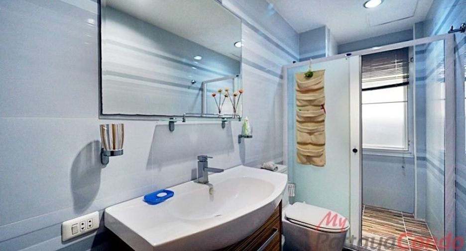 For sale 3 bedrooms condo in Cha Am, Phetchaburi