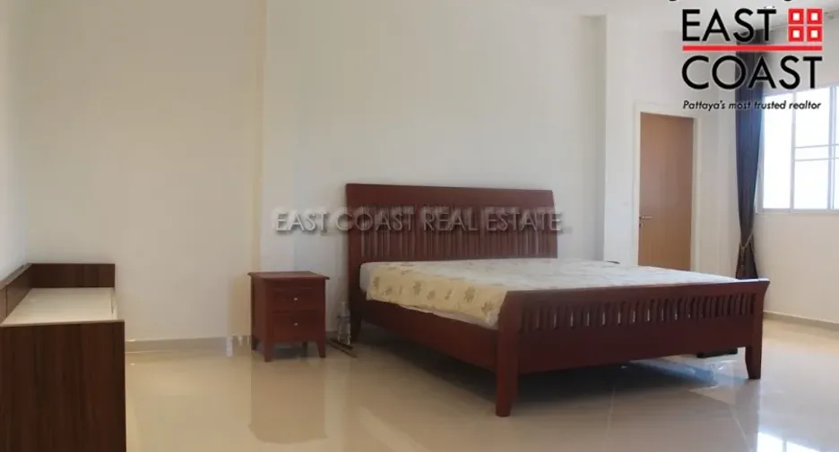 Haus zum Kauf mit 7 Zimmer in Jomtien, Pattaya