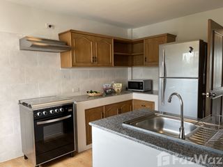 For rent 3 Beds condo in Phaya Thai, Bangkok