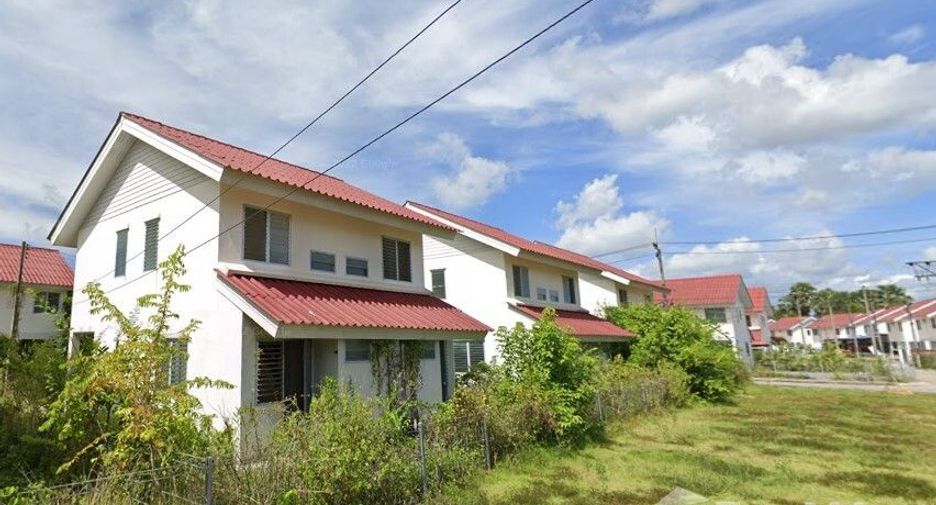 For sale 2 Beds house in Mueang Phatthalung, Phatthalung