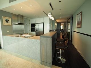 For rent and for sale 3 bedrooms condo in Yan Nawa, Bangkok