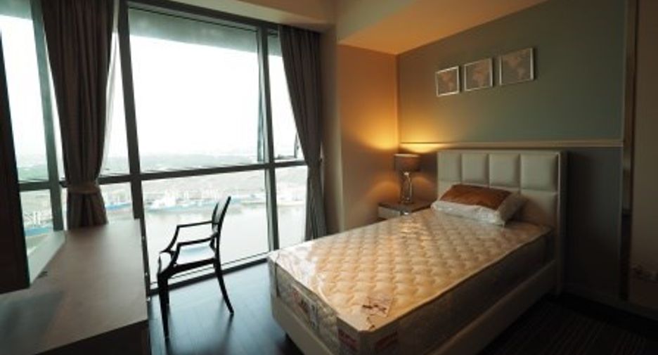 À louer et à vendre 3 chambres condo à Yan Nawa, Bangkok
