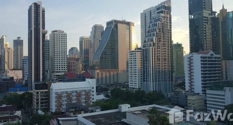 For sale 1 bed condo in Watthana, Bangkok