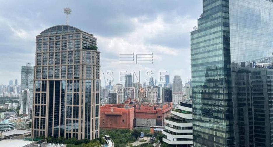 ขาย 3 ห้องนอน คอนโด ใน คลองเตย, กรุงเทพฯ