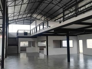For rent and for sale warehouse in Mueang Samut Prakan, Samut Prakan