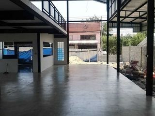 For rent and for sale warehouse in Mueang Samut Prakan, Samut Prakan