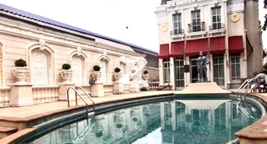 For rent 3 bedrooms townhouse in Prawet, Bangkok