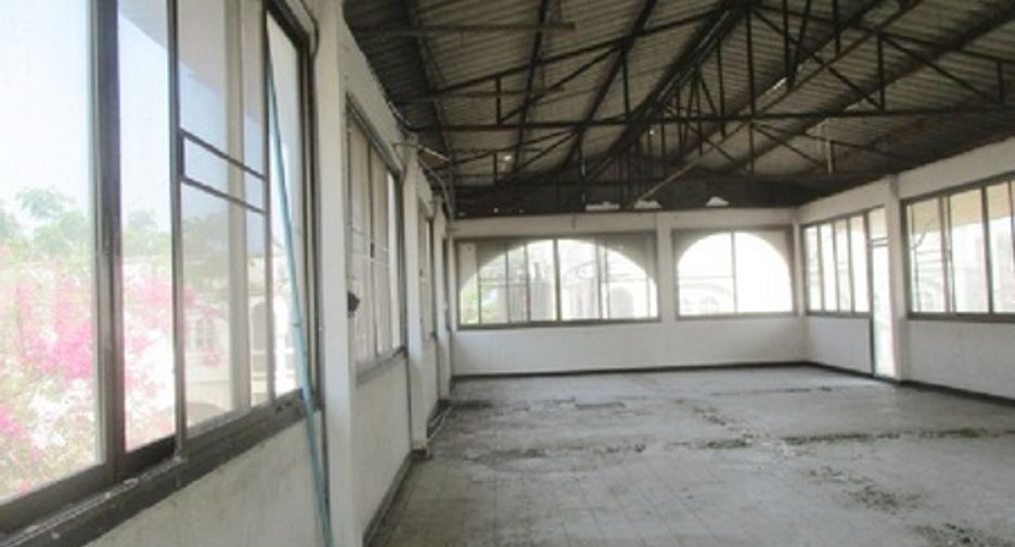 Casa en venta de estudio en Tha Yang, Phetchaburi