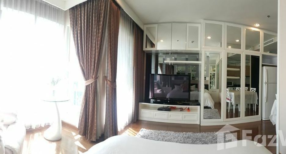 For sale studio condo in Pathum Wan, Bangkok