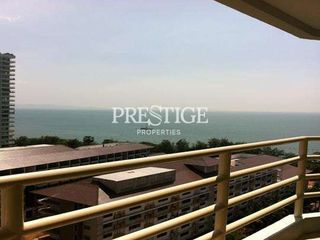 For sale 2 bed condo in Ban Khai, Rayong