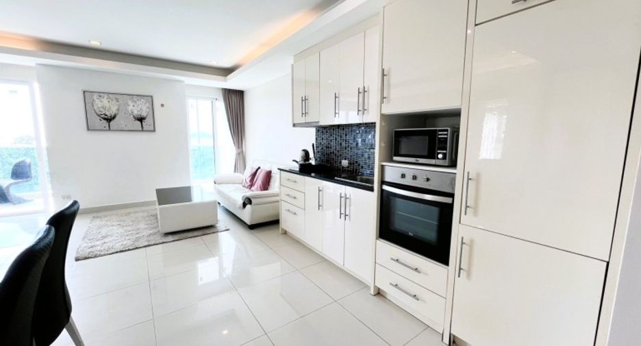 出售 2 卧室 公寓 在 Bang Lamung, Chon Buri