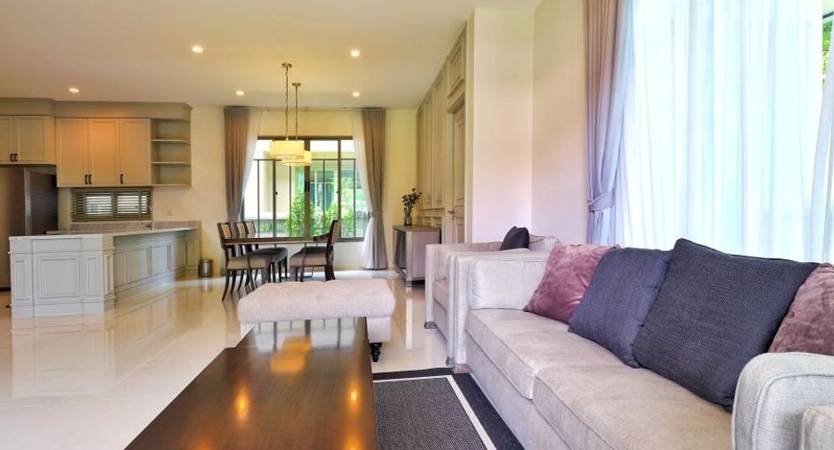 À vendre 4 chambres maison à Bang Khae, Bangkok