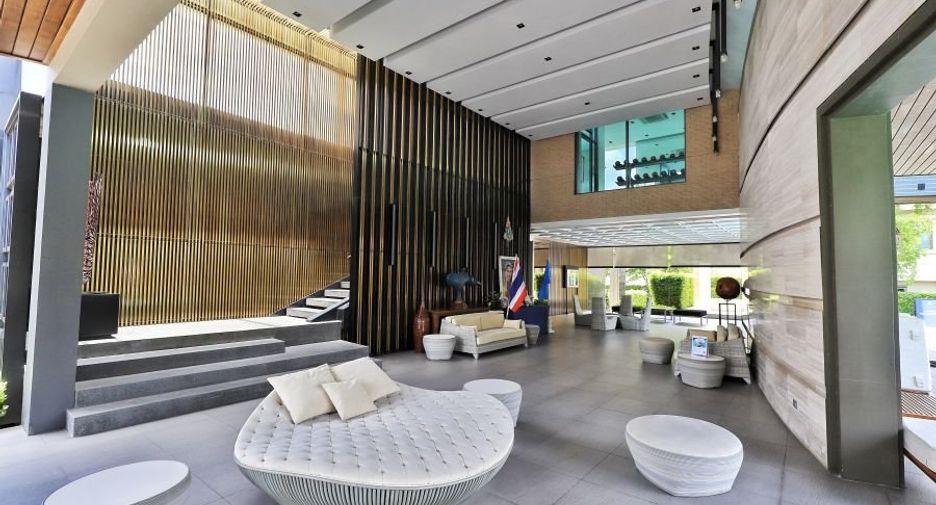 À vendre 4 chambres maison à Bang Khae, Bangkok