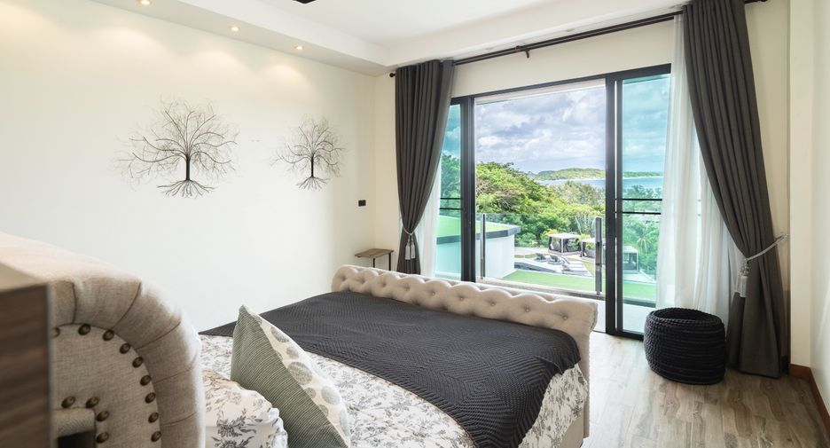 For sale 5 Beds condo in Mueang Phuket, Phuket