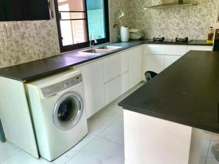 For rent 5 ベッドルーム house in Phra Nakhon, Bangkok