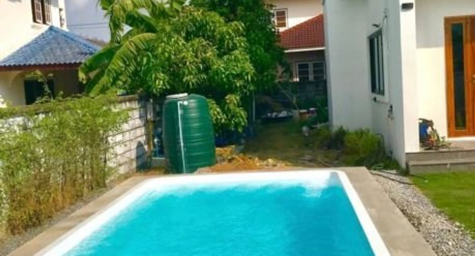 For rent 5 ベッドルーム house in Phra Nakhon, Bangkok