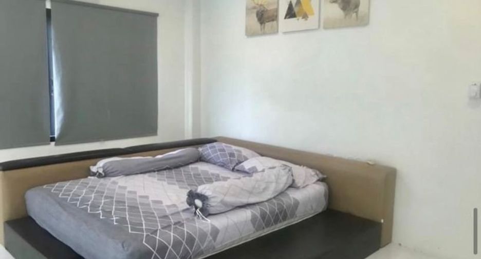 For rent 5 ベッドルーム house in Phra Nakhon, Bangkok