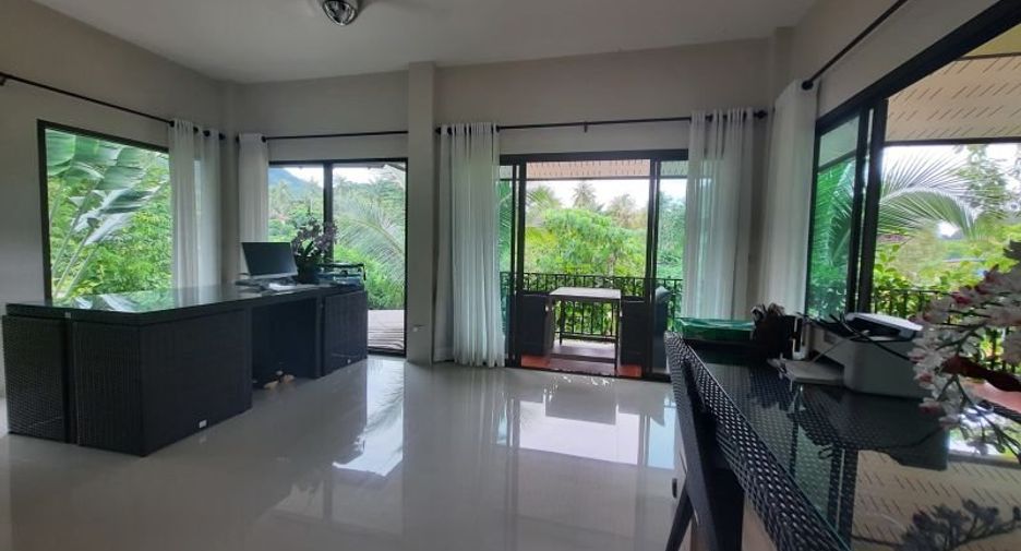 For sale 11 bedrooms retail Space in Mueang Krabi, Krabi