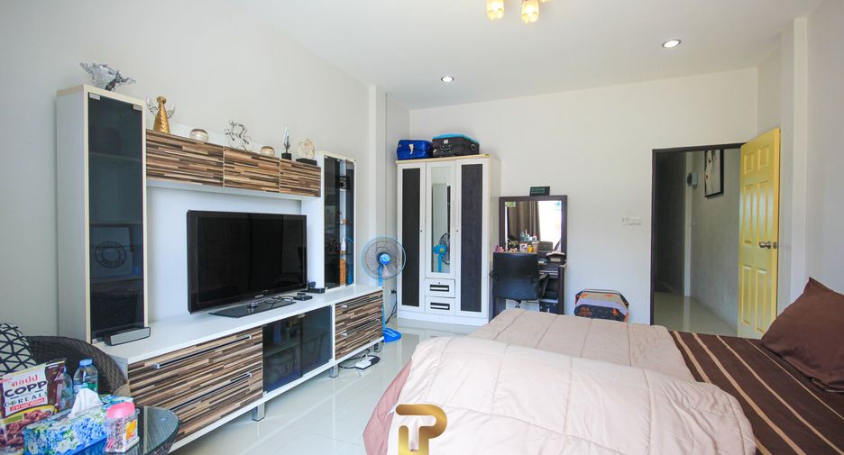 For sale retail Space in Pran Buri, Prachuap Khiri Khan