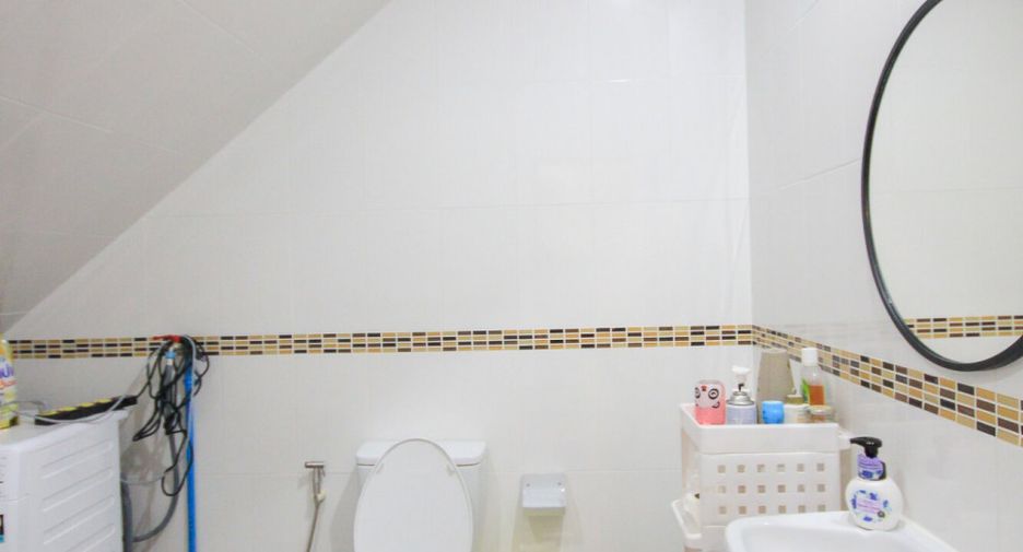 For sale retail Space in Pran Buri, Prachuap Khiri Khan