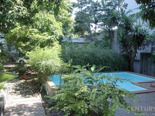 For sale 3 bedrooms house in Phaya Thai, Bangkok