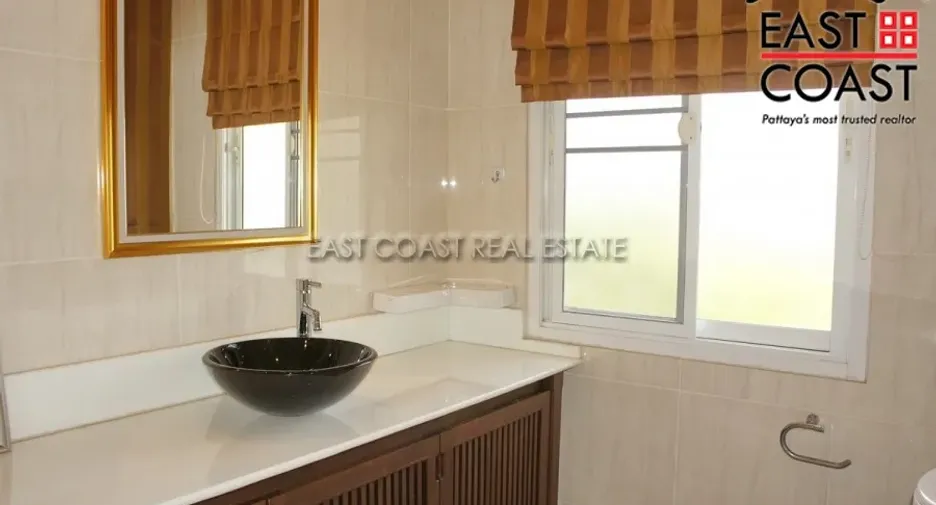 For rent 5 bedrooms house in Bang Lamung, Chonburi
