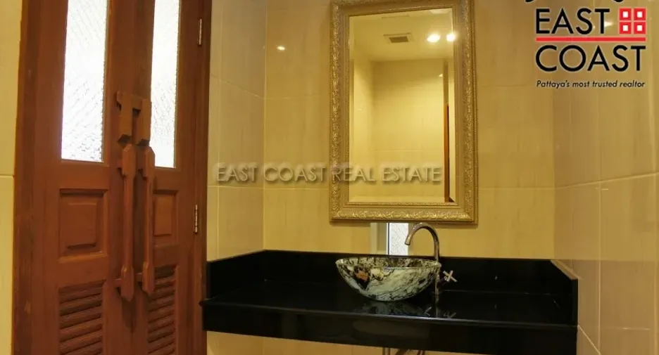 For rent 5 bedrooms house in Bang Lamung, Chonburi