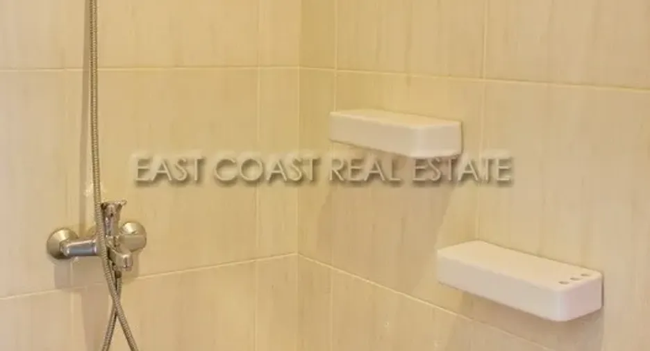For rent 5 bedrooms house in Bang Lamung, Chonburi