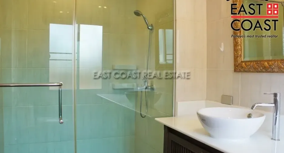 For rent 5 bedrooms house in Bang Lamung, Chonburi