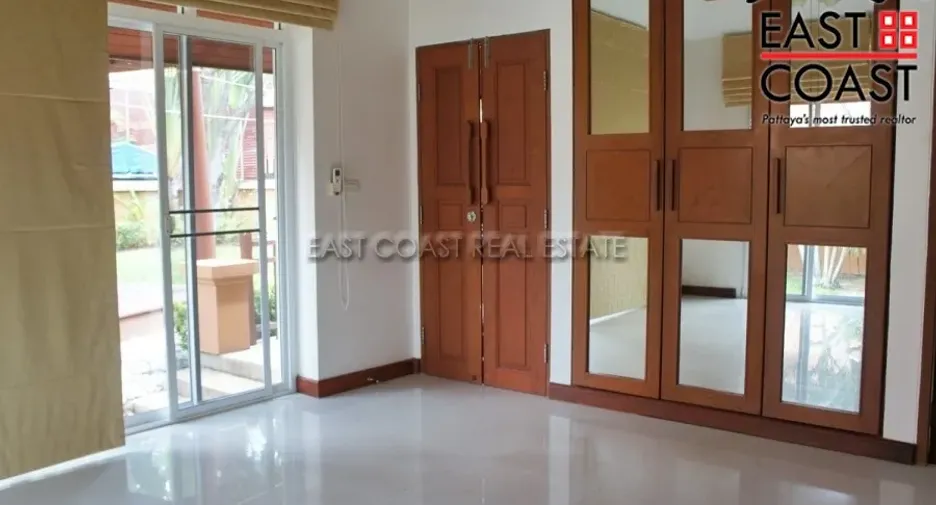 For rent 5 bedrooms house in Bang Lamung, Chonburi