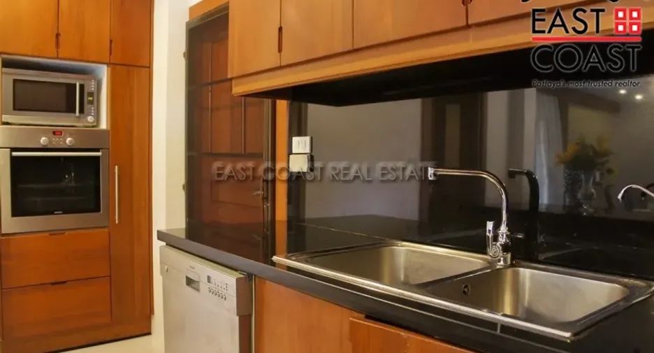 For rent 5 bedrooms house in Bang Lamung, Chonburi