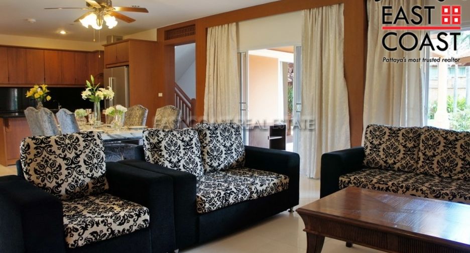 Casa en alquiler de 5 habitaciones en Bang Lamung, Chonburi