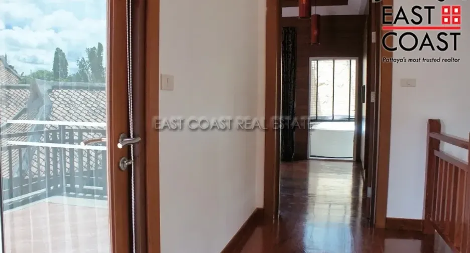 For rent 5 bedrooms house in Bang Lamung, Chonburi