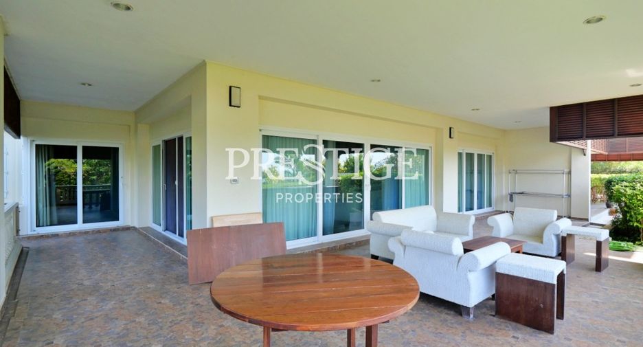 出售 3 卧室 公寓 在 Sattahip, Chon Buri
