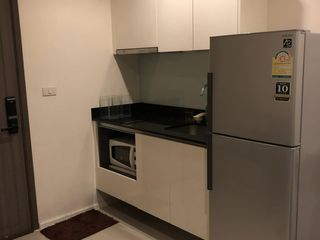 For sale 1 Beds condo in Huai Khwang, Bangkok