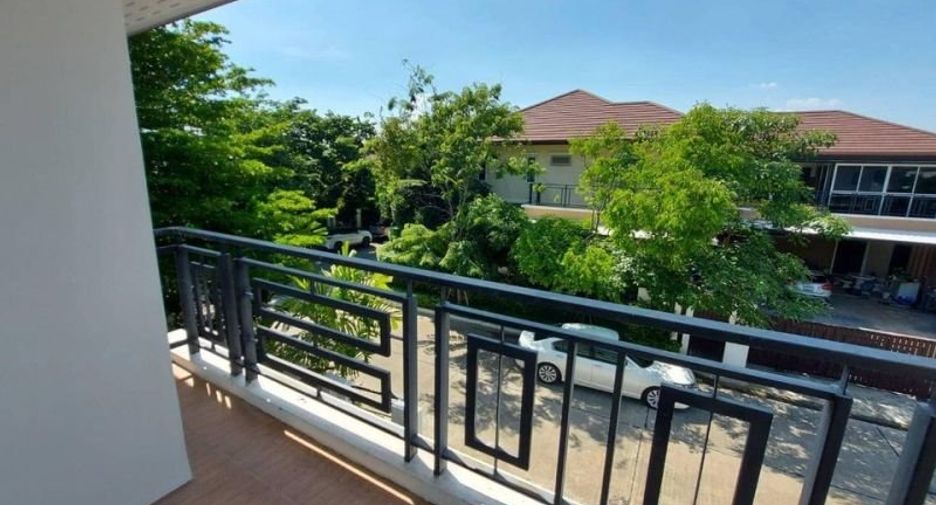 出售 5 卧室 独立屋 在 Phra Nakhon, 曼谷