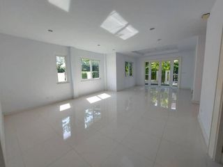 出售 5 卧室 独立屋 在 Phra Nakhon, 曼谷