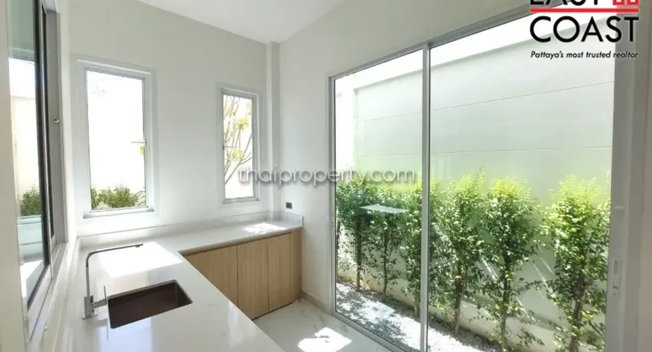 For sale 3 bedrooms house in Bang Lamung, Chonburi