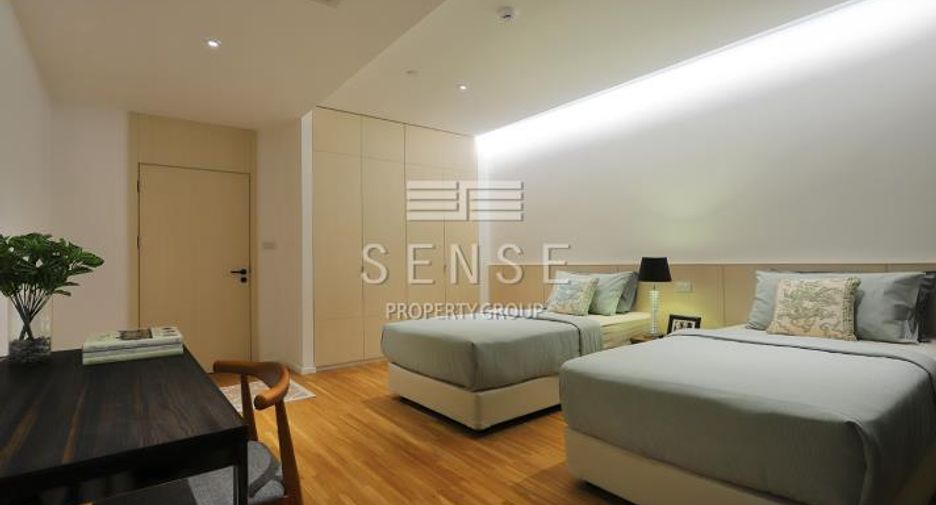 For rent 3 bedrooms condo in Watthana, Bangkok