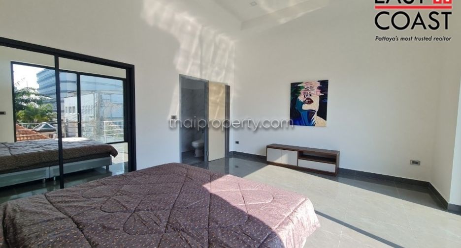 For sale 6 bedrooms house in Bang Lamung, Chonburi