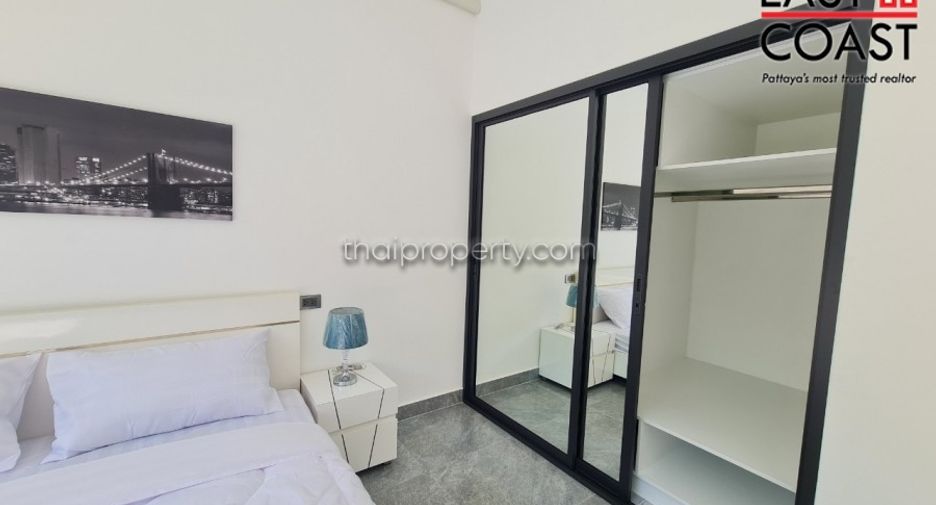 For sale 6 bedrooms house in Bang Lamung, Chonburi