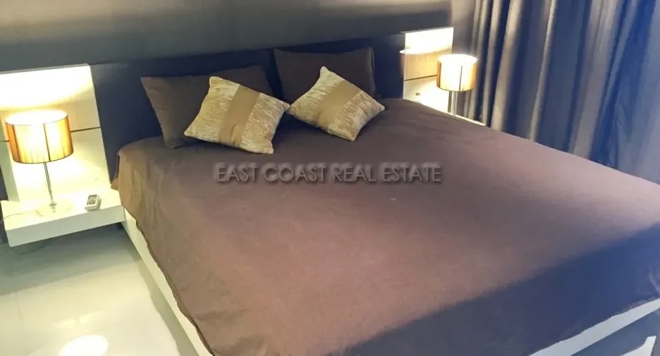 For rent 2 bedrooms condo in Bang Lamung, Chonburi