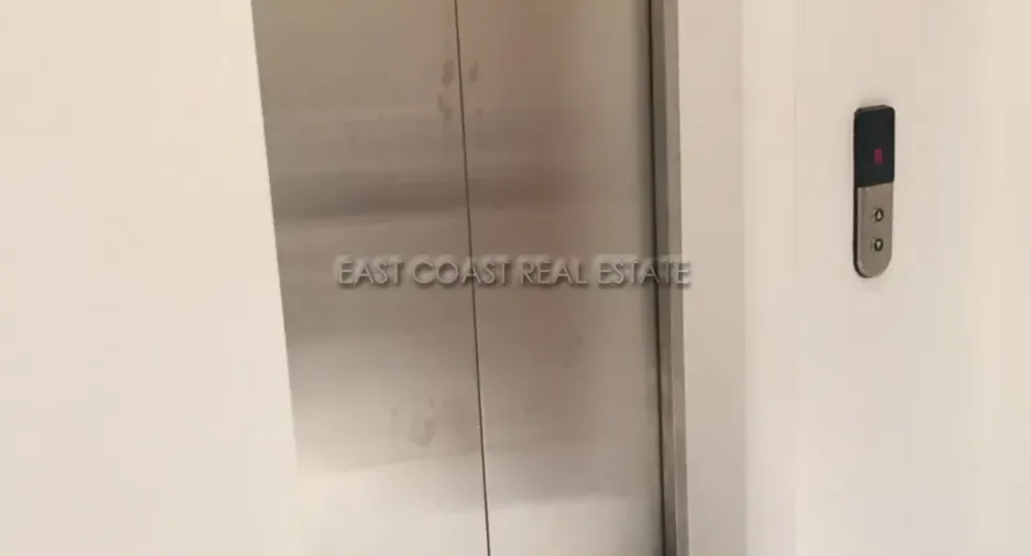 For rent 2 bedrooms condo in Bang Lamung, Chonburi